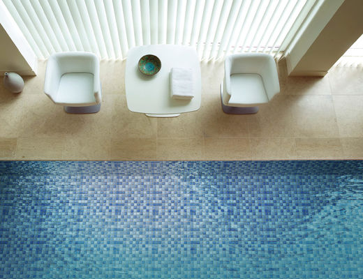 Kiểm soát trượt White Blue Ceramic Pool Tiles 300x300mm Glossy Matt
